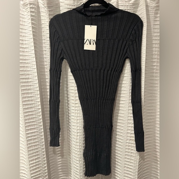 NWT Zara Mock Neck Sweater Dress - Picture 1 of 3